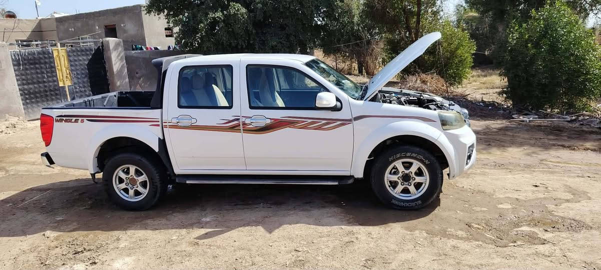 يالله بسم الله الرحمان الرحيم سياره كريت ويل 2023 السياره جديده مابيه شي وباسمنه المكان ديوانية قضاء عفك رقم قادسيه الأتصال على هاذا الرقم ***********
