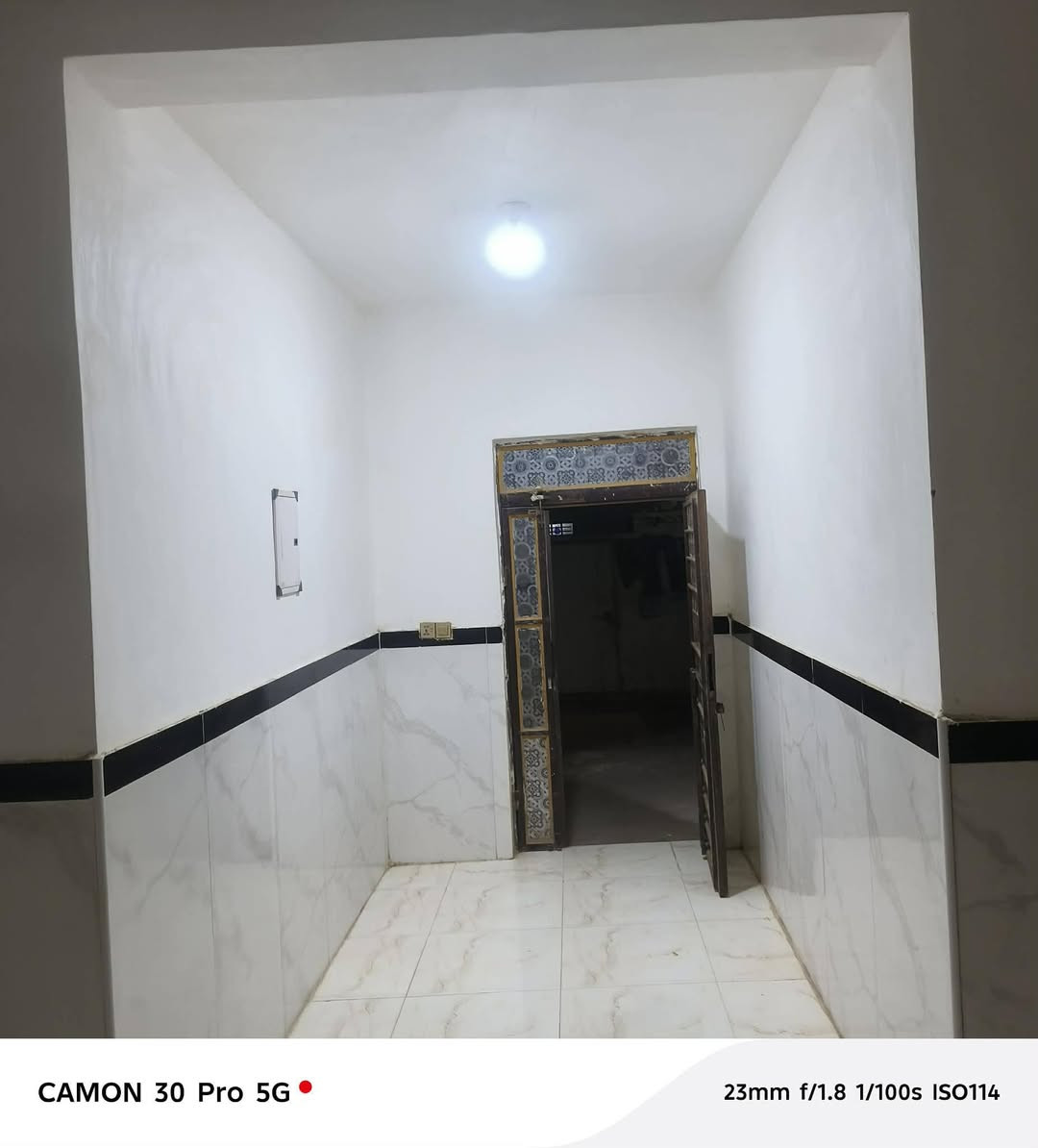 بيت للبيع زراعي المساحه 200ركن الموقع الجمعيه هاتف***********
