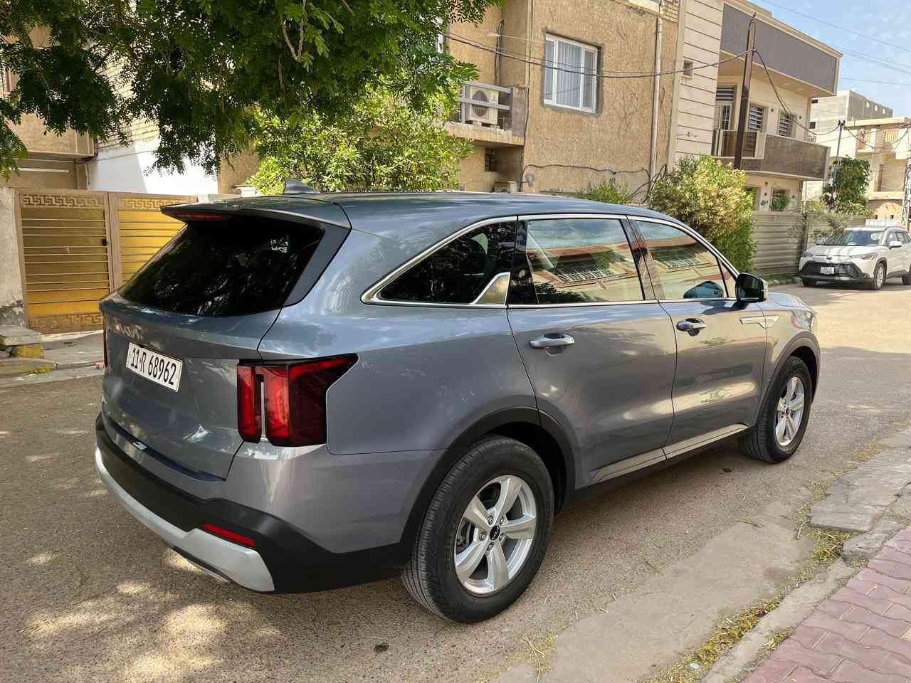 بسم الله الرحمن الرحيم
مكينه 2500 سبعه راكب

حادث تبديل باب وجاملغ بدون ايرباك بدون دواخل 

السعر 215وبيهة مجال 

بغداد الزعفرانيه ***********

رقم الشاصي بلمنشور

علمن انه السياره داخله بكتاب شهداء يعني تاخذ وكاله مطلقه بلسياره
