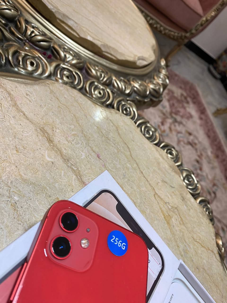 ايفون 12 عادي 
الجهاز نضيف زلغ مابي 
بطاريه 93
امريكي 
ذاكرة 256
سعره 325 وبي مجال قليل جدا
العنوان العطيفية / الشالجية 
للاتصال ***********
