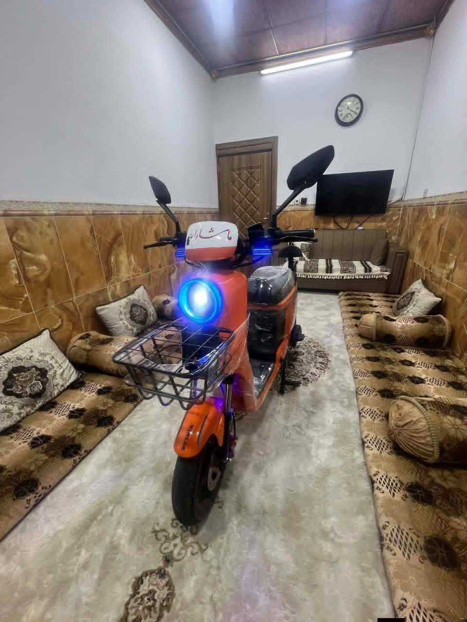 يوجد موطور شحن R9 نضيف شرط موديل 2026 سرعه 109 ملف الفين بطاريات اصليه شركة ولي فول السعر 450الف قفل بدون معمل  قليل استعمال للأستفسار الأتصال عله الرقم ***********
