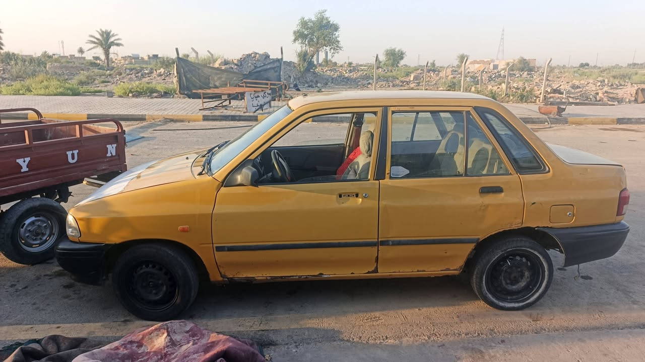 سلام عليكم مرخصت الادمن سياره للبيع موديل 12 كير محرك خير من الله السعر وبيه مجال 850 رقم واسط حمر راعيه ماندله ***********
