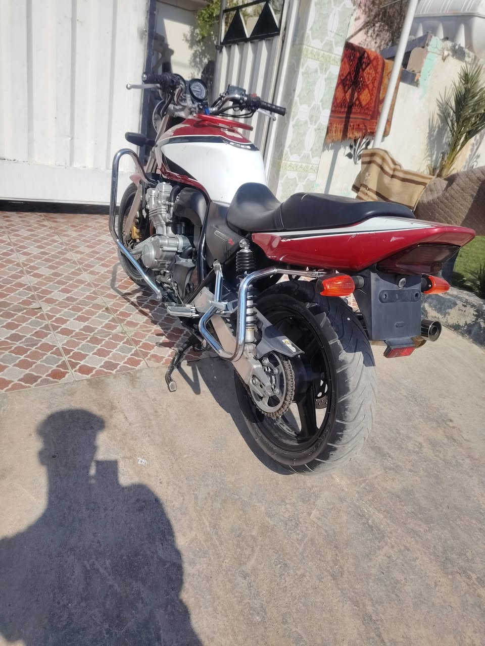 سلام عليكم سيبي نوز ٤٠٠ كفاله دراجه صار اقل الشهرين نزله من تميم تميمي السعر ٢٤ ونص بيه مجال قليل مكان ديالئ بعقوبه ***********  خاص مارد اتصل ودلل
