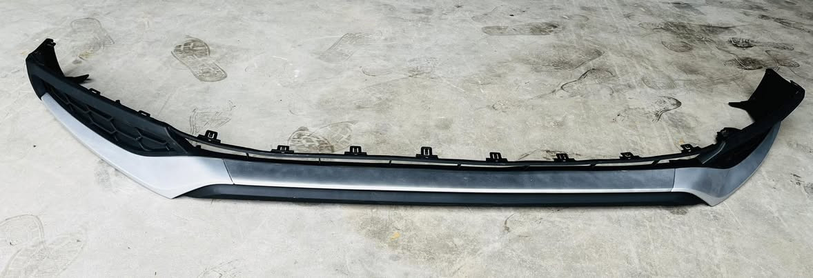 شباك امامي كراند هايلندر  2024 
لحيه لمتدد جديد امامي 
لايت تفصيخ 
المركز الياباني والامريكي
***********
***********
