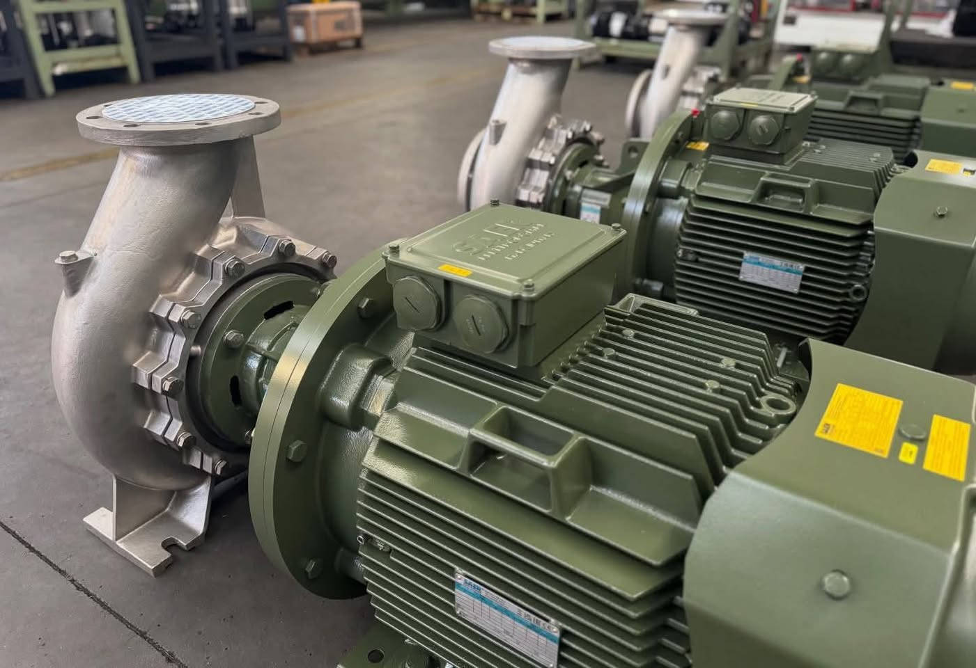 نحن شركه يسعدنا ان نقدم لكم مضخات من ماركه ساير الإيطاليه مقر شركتنا في أربيل فلكه لدينا  مكتب في بغداد شارع الصناعه فروعنا في السليمانية ومدن أخرى.. ***********. ***********
