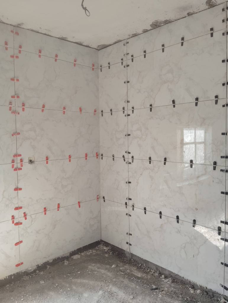 عمل سيراميك لوح ارضيات درجة اولى للاتصال *********** عمارة, ميسان
