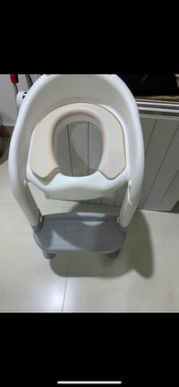 مقعد أطفال