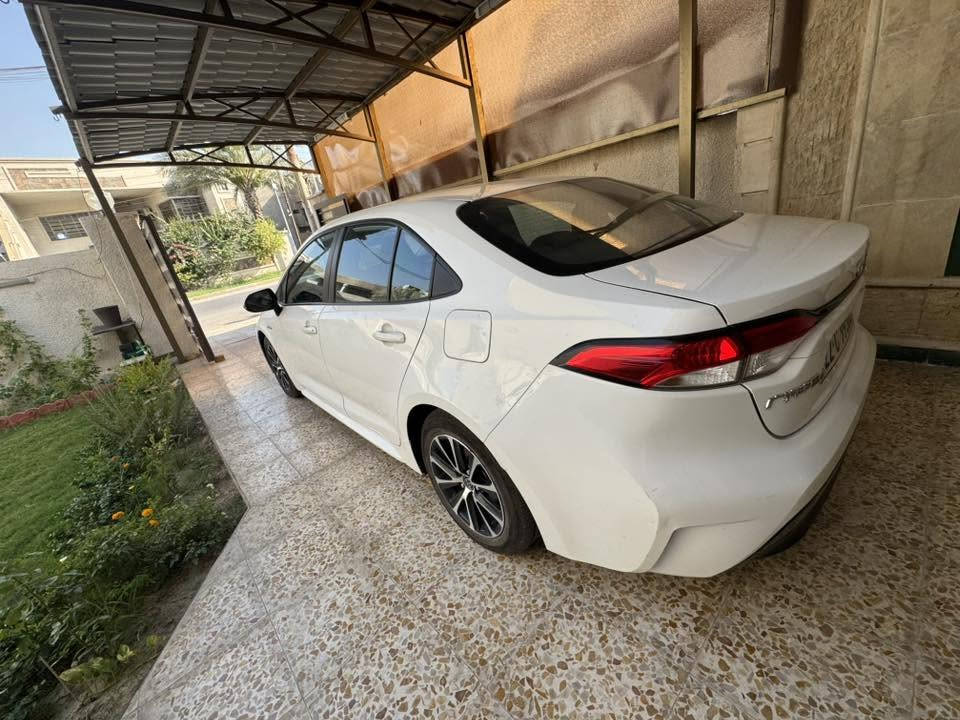 السلام عليكم كورلا هايبرد
2024 وارد صين شكل
امريكي ماشية 34000 الف
كم سيارة جدا نضيفة بس
بيها ملاحضات بسيطة كم
خدش وحالوب بسيط
مواصفاتها معروفة فول
ماعدا كرسي كهرباء
السعر المطلوب 145 ورقة وبيها مجال حك الجية 
للتواصل رقم ***********
