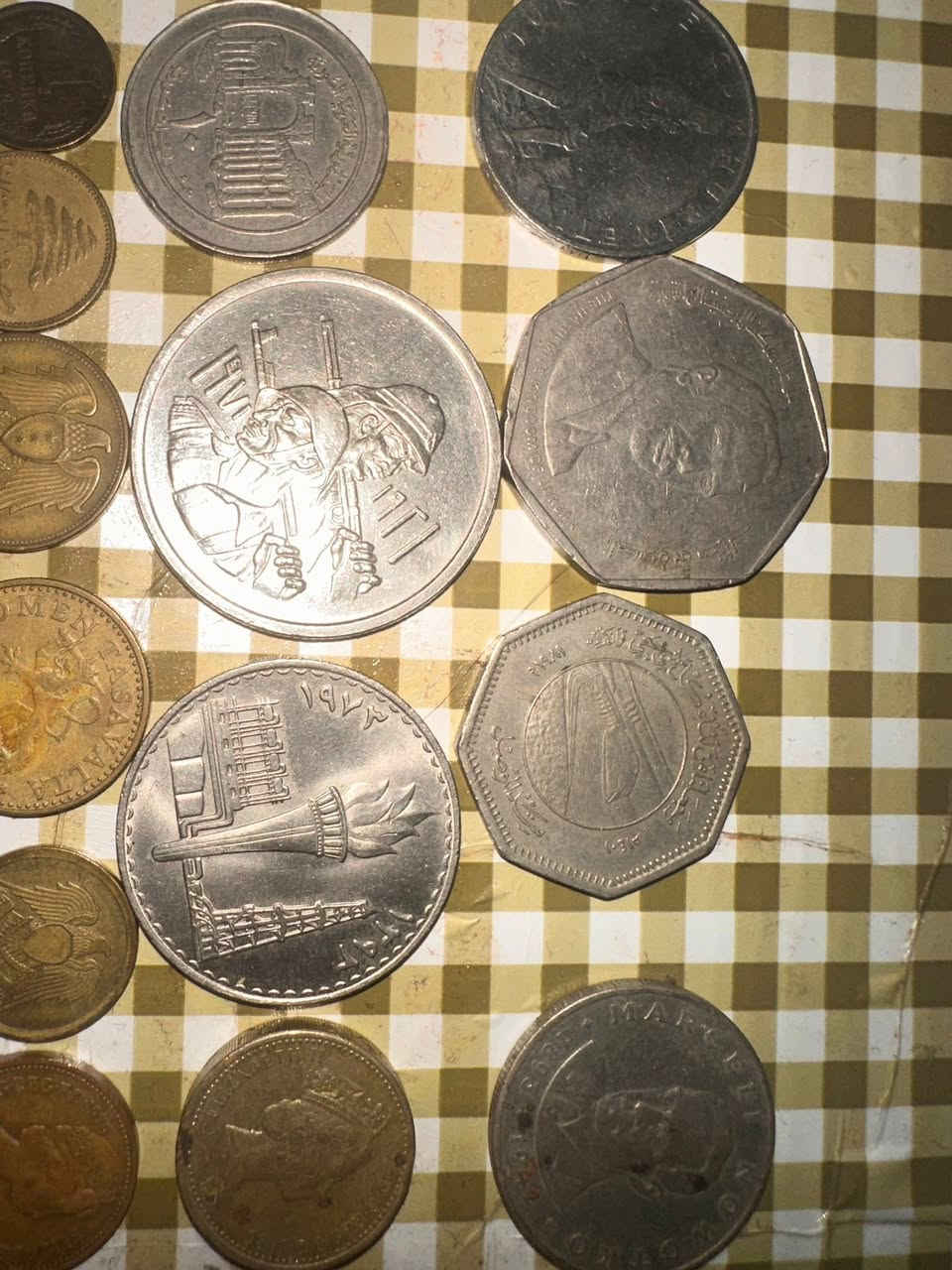 متوفر هيج عملات قديمه للبيع


**إذا كنت صاحب هذا الإعلان وتريد حذفه لأي سبب، رجاءا أرسل رسالة إلى الدعم الفني**