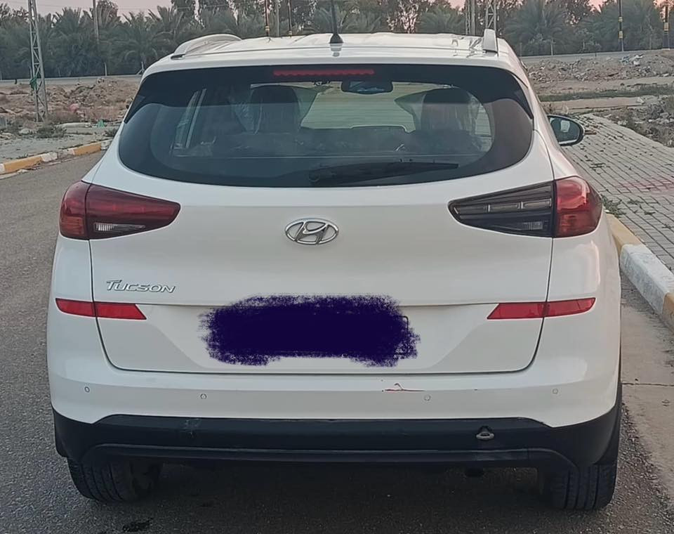 سيارة توسان موديل ٢٠١٩
شركة الكاصد  بيه قطعة واحدة بس  باب الصندوق رش صبغ 
سيارة جاهزه مكفوله حداديه تخم تاير 
فول مواصفات 
ماشيه ١٤٣الف 
رقم انكليزي بابل 
للتواصل ***********
