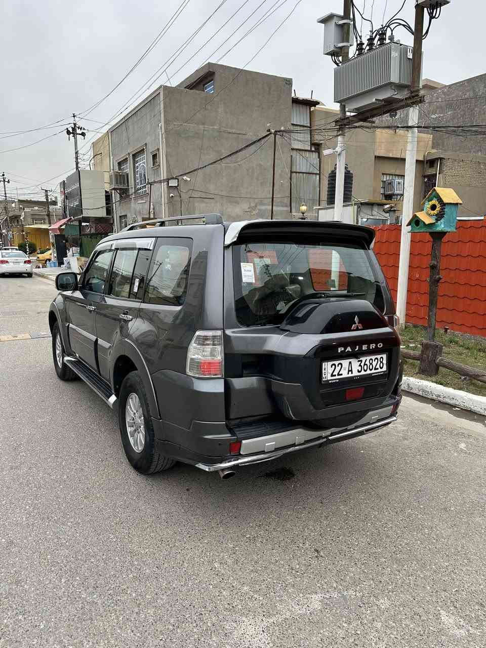 .
سلام عليكم 
باجيرو 2015 خليجي مواصفات كويتي GLX
مري شفط اشاير بلمري 
شاشه 
فور ويل 
مكينه كير خير من الله 3500
صدر امامي خلفي جديد تخم تايرت جدد
دوشمه كاعيه وكشنات 
تبريد تدفئه كله كامل ماشيه 110
جاهزه من كل النواحي السونار بل صور👇 واضح كلشي 
رقم اربيل جديد وكاله او تحويل السعر (153)وبيها مجال بسيط مكاني بغداد الحريه رقم ***********
