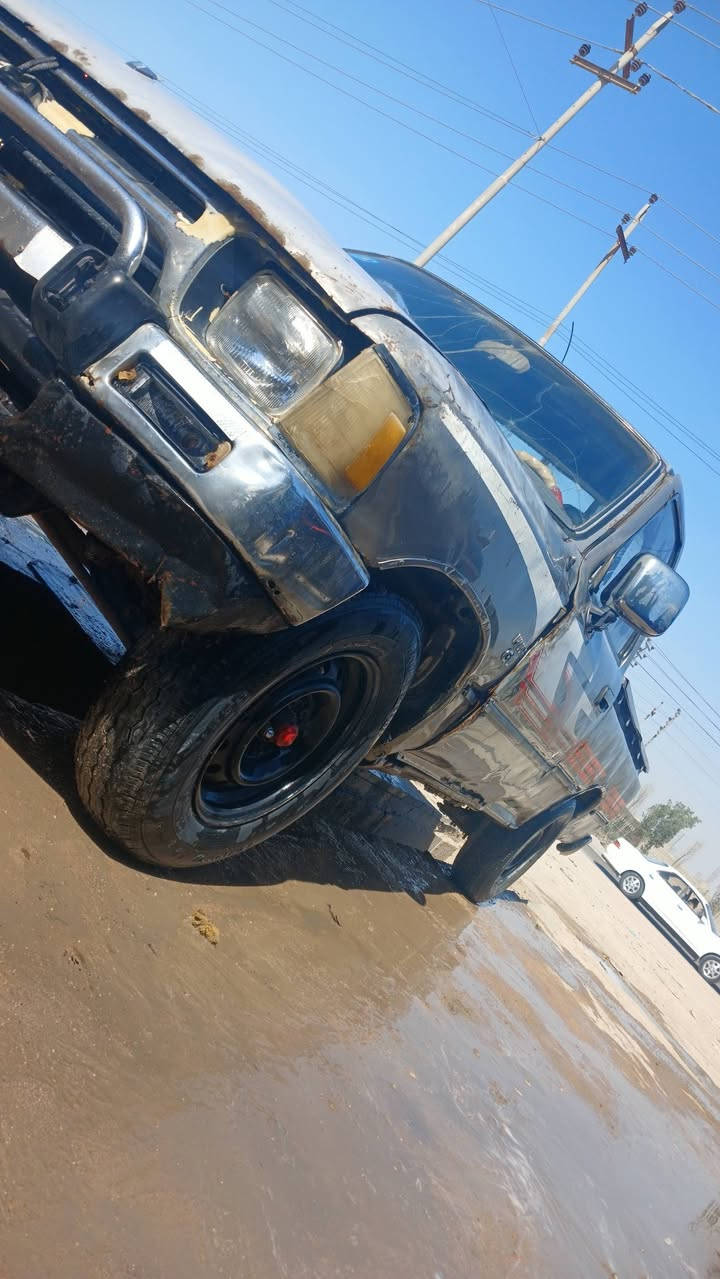 السلام عليكم تيوتاء موديل 96للبيع   رقم ذي قار. محرك نضيف كير نضيف شاصي نضيف سنويه ل29 رقم الهاتف ***********
