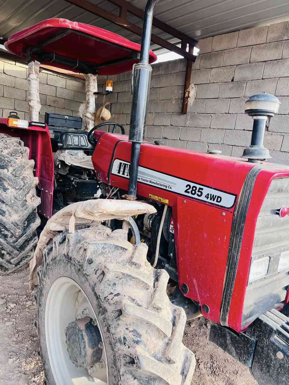 السلام عليكم تركتر دبل ايراني موديل 24جديده فول الفول جاهزه بس شغل واشتغل للاستفسار اكثر الاتصال عله الرقم***********
