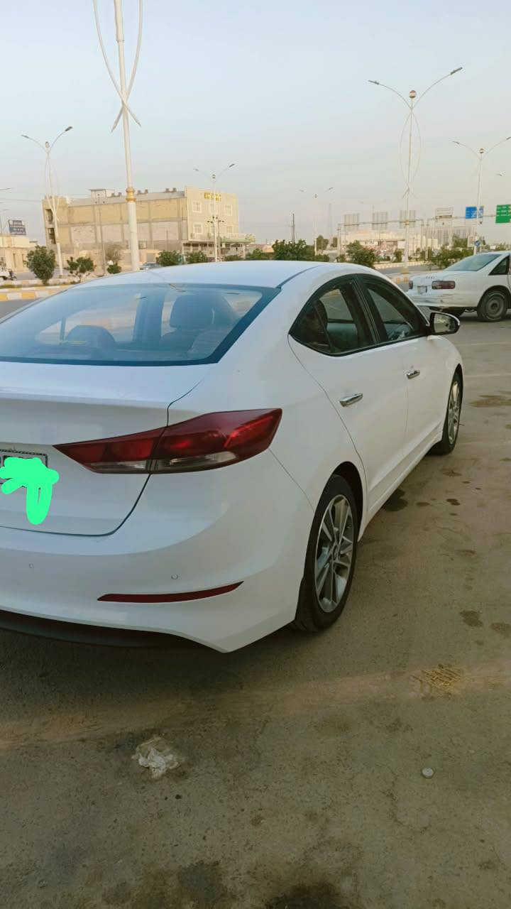 النترا 2019 سوبر خليجي فول مواصفات
2000 دوش گير حدادية تبريد كفالة برغي ما مفتوح
المواصفات :
فتحة
مري شفط
كامرة دوارة
كامرة أمامية
رادار خلفي
تبريد قطعتين
كشنات جلد

السعر 165 وبيها مجال حگ الجيهة
للأستفسار الاتصال ***********
مكان السيارة ذي قار مركز
