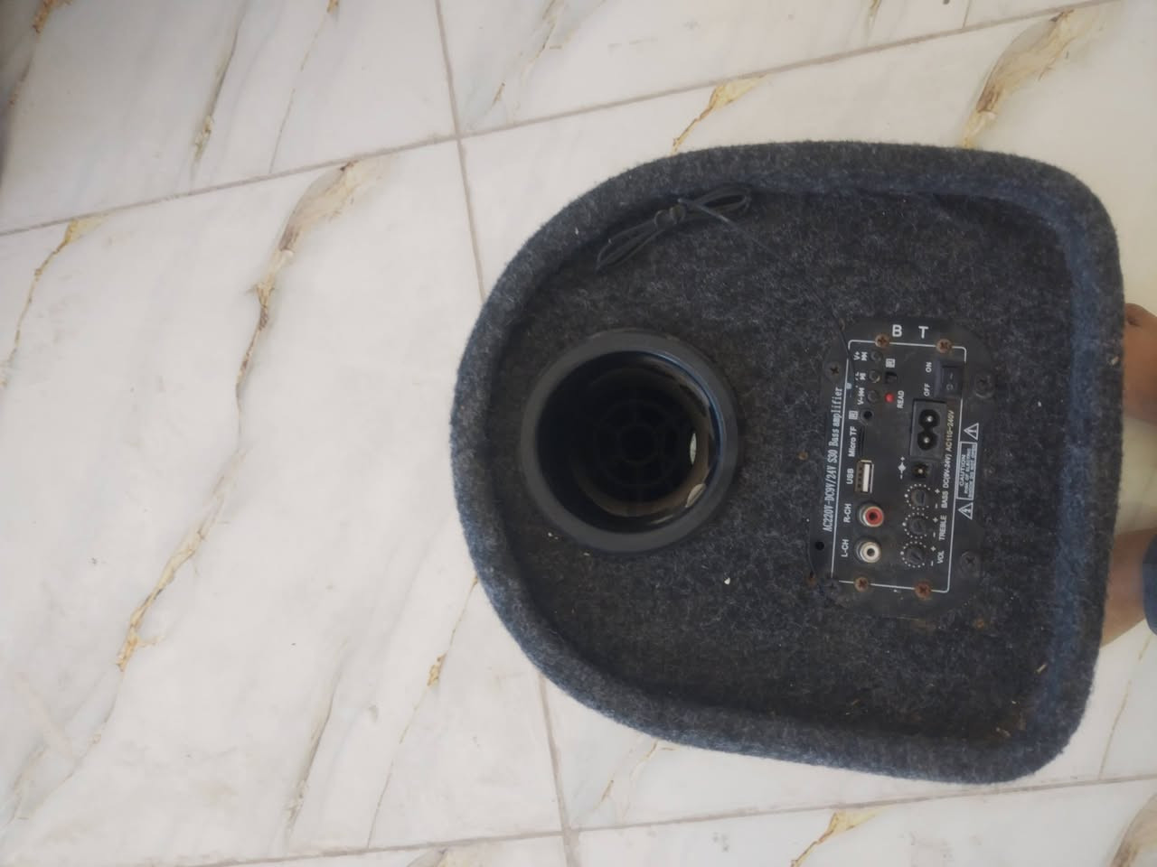 السلام عليكم دمام للبيع شغال مكان كوت انوار الصدر سعر 20وبي مجال رقم هاتف ***********
