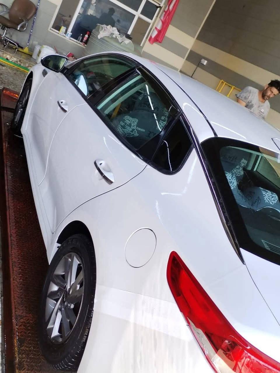 اوبتما 19 شكل 20
رقم نجف بسمنا بعد اربع اشهر حره 
مكان سماوه مراوس بسوناتا 21/ 22 
سياره معروف مواصفاتها 

السعر 138 بيها بارد وكلير شرط جاهزه من كلشي


**إذا كنت صاحب هذا الإعلان وتريد حذفه لأي سبب، رجاءا أرسل رسالة إلى الدعم الفني**