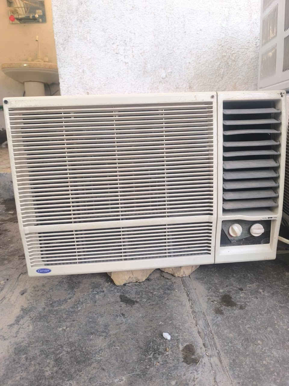 الحمد لله
اليسر للتبريد
٣ مكيفات للبيع
هايزنز  بطل السعر  ٢٢٥ الف
ميديا بطل  ٢٢٥ الف
كارير كمبريسر  السعر ٢٠٠
***********
***********
