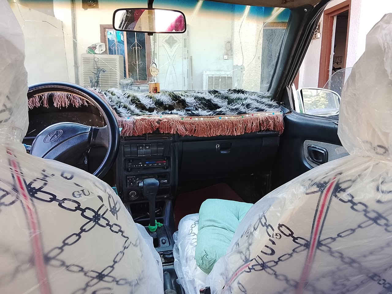 سلام عليكم 
اكسله للبيع موديل 1994
هزه جديد 
رقم انكليزي 
صدر جديد 
داخل نضيف 
كير محرك خير من الله 
باتري جديد
تخم تايرات 
سعر 18بيه مجال 
استفسار اكثر ***********
متواجد خاص 
مكاني ديالى الخالص
