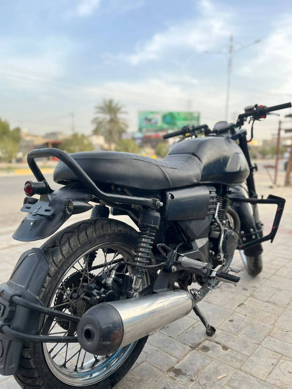 سلام عليكم شباب لايتي للبيع
مكفوله دراجه نضيفه محرك ما مفتوح مديل 2020 سعر خاص ***********
