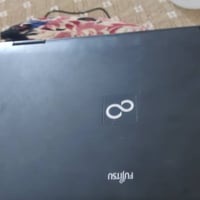 فوجيتسو ألمانية • رام ٨ • SSD ٢٥٦