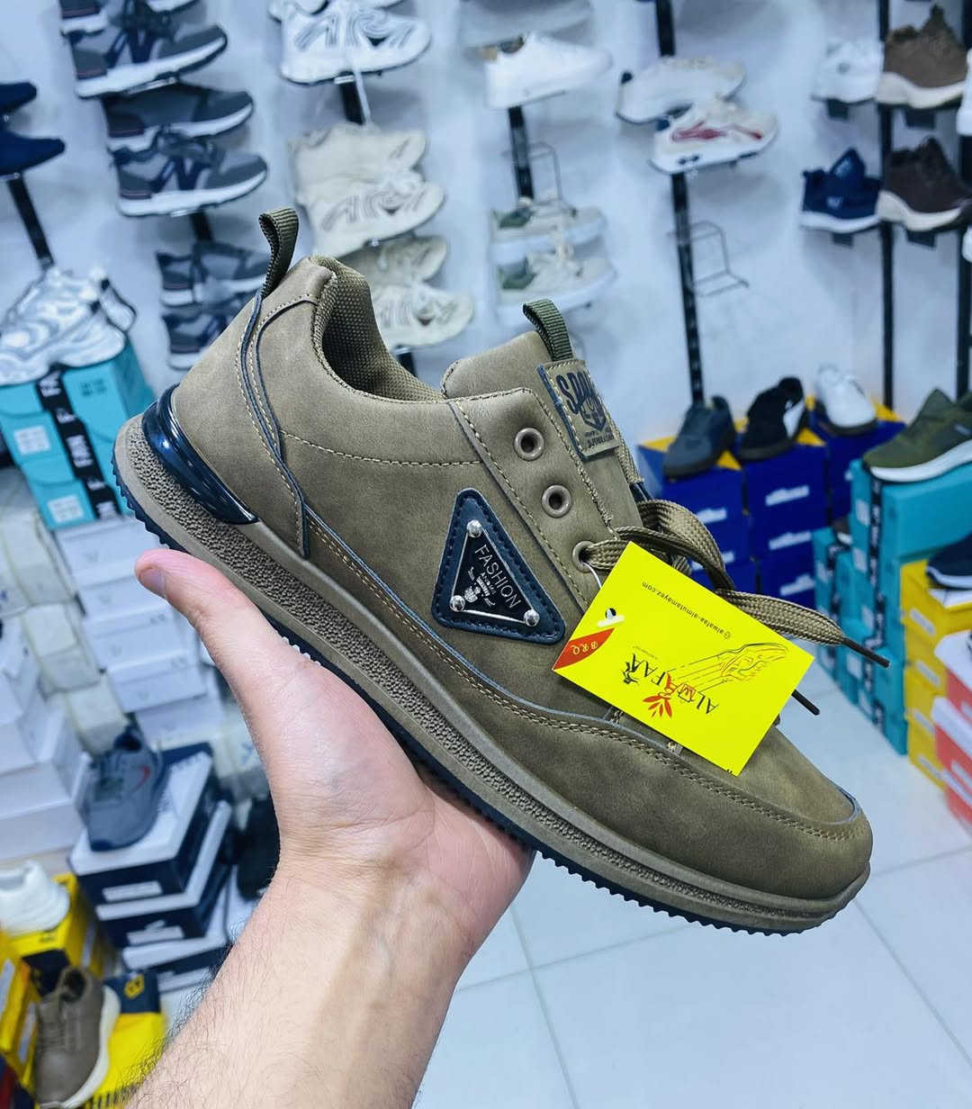 اللهم صل على محمد وال محمد 

حذاء رجالي شبابي كوالتي عالي وخفيفة جدا

السعر10الاف فقط 

القياسات 38 39 40 41 42 43 44 45 

الولادي 31 32 33 34 36 

السعر 7 الاف

القياس 40 41 42 43 44 45 46

توصيل داخل الكوت الفين دينار

اقضية جميع المحافظات 5 الاف

للحجز مراسله البيج او الاتصال

*********** احمد 

*********** واتساب

العنوان كوت داموك ال150 مقابل حديقة السيسبان

الفرع الاول تنزيلات احمد للالبسة الرجاليه والشبابيه بسعر الشورجة

الفرع الثاني تنزيلات احمد للاحذية بسعر الشورجة

الفرع الثالث تنزيلات احمد للالبسة النسائية بسعر الشورجة
