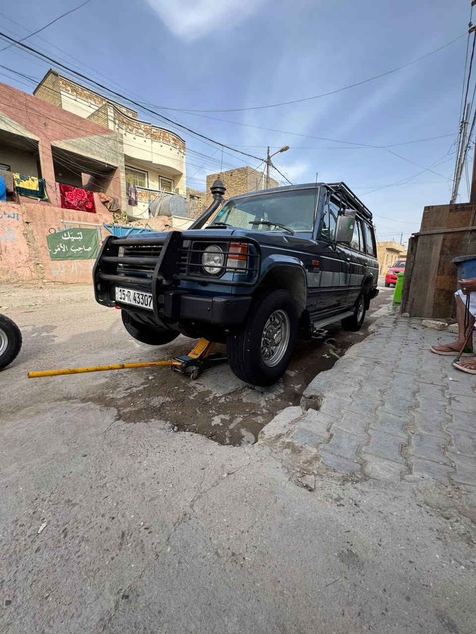 سلام عليكم باجيرو للبيع موديل 89 مكينه كاز كير عادي سياره جديده تبريد شغال تخم تأير دفع رباعي شغال كفاله عامه ***********
