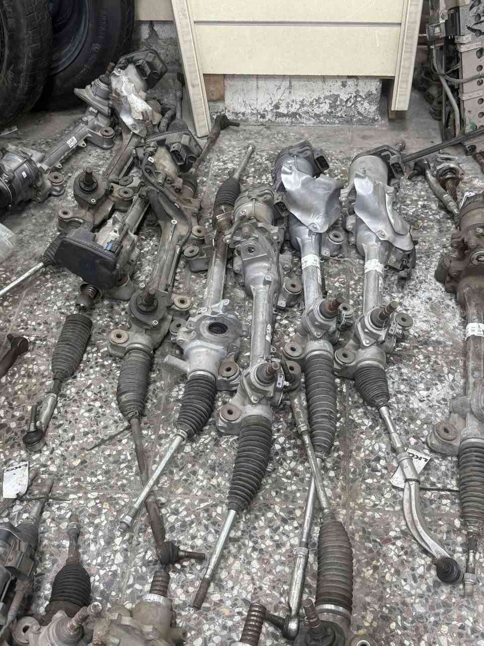 أدوات احتياطيه سيارات هايلندر-هايلندر كراند ٢٠٢٠-٢٠٢٥
متوفركافه أدواته 
***********
