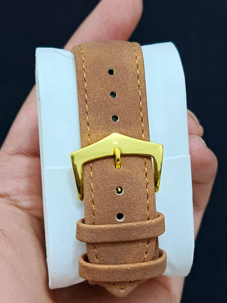 ساعة رولكس ب 17 الف مع التوصيل
جلد شامو 
نافذة تاريخ يومي
الظهر والقفل والسير مختم 
مع علبة رولكس كارتونية صغيرة
لامينوس ( الارقام مضيئة بالظلام )


**إذا كنت صاحب هذا الإعلان وتريد حذفه لأي سبب، رجاءا أرسل رسالة إلى الدعم الفني**