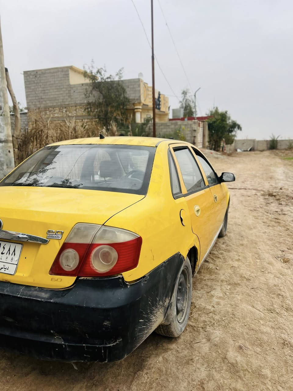 سلام عليكم
للبيع او المراوس
ليفان520 موديل 2010 كير ومكينه خير من الله طخم تاير بلاديه بدون ضربه رقم ديالئ سنويه الئ 2028 السعر 20 وبيه مجال 
العنوان / ديالئ / دلي عباس/ سراجق
رقم / ***********
