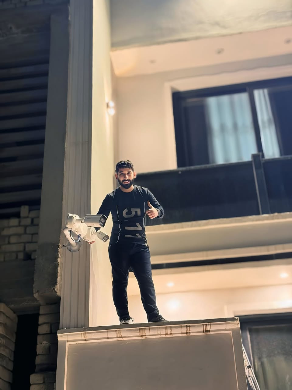 تم نصب كامرات مراقبة اليوم
منطقه الدوره (حي الطابقين السكني) 
بيت اخي دكتور ابو علي 
مستعدين لتجهيز وتنصيب (كامرات مراقبه)
كافة المواقع( منازل _ محلات _ شركات )
فني (كامرات مراقبه ) (باسعار مناسبه)
للاستفسار يرجى مراسلة الصفحة
أو الاتصال على الرقم التالي :
 سجاد ***********
