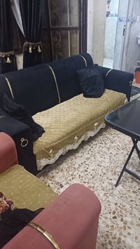 نصف تخم • كنب