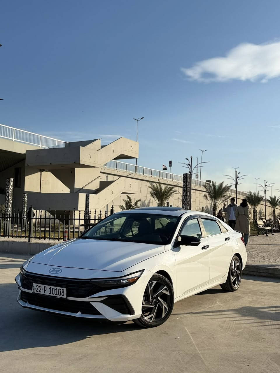 السلام عليكم 🙋🏻‍♂️🌹
للبيع النتره موديل 2024 شكل جديد فول مواصفات لون أبيض دخول وترقيم جديد رقم أربيل رقم مميز بأسمي تحويل ثاني يوم السياره وارد أمريكي ضررها جداً بسيط كما موضح بالصور تبديل جاملغ أصلي نفس اللون بدون صبغ وباب مصلحه نفسها وشويه بالباب الوراها كما موضح بصور الضرر فقط بقيه سياره مكفوله كفاله عامه بدون دواخل بجم بلادي كبس سياره جديده ماشيه 13 الف بوضع شركه مكينه 2000 دوش كير محرك صدر تبريد مكفولات برغي مابيها نقص جاهزه جديده بمعنى الكلمه 
مواصفات فول 🚘🔥
بصمه تشغيل 
فتحه سقف سلايد 
تشتغيل عن بعد 
بصمه ابواب اشاير ترحيب عند الاقتراب 
بصمه صندوق ذكي
عداد إلكتروني دجتيل 
شاشه كبيره دجتيل نظام خرائط GPS 
سايد بريك بصمه اوتو هولد 
شاحن واير ليس لاسلكي 
استيرن جلد تدفئه 
كشنات تدفئه 
دشبول يتغير الوان لد بدشبول وبالأبواب 
بكلايت لد متصل 
مازدات عدسات زنون عالي ناصي 
ويل كب كروم حجم ١٨ مع تخم تاير جديد 
فول تحكم استيرن أربع جهات بلوتوث حاكيه واي فاي كار بلي 
ثلاث انظمه قياده سمارت ونورمال وسبورت sport 
حساسات بداعاميات اماميه والخلفيه 
فول رادارات بالمري جانبي خلفي امامي بالأبواب 
مسار خطي سياقه ذاتيه
توقف ذاتي عند الاقتراب امامي خلفي ومن جميع جهات 
للأستفسار *********** أسيا ❤️
  *********** عراقنا 💙
أبو علي مكاني بغداد البياع السعر 178 وبيها مجال ❤️
