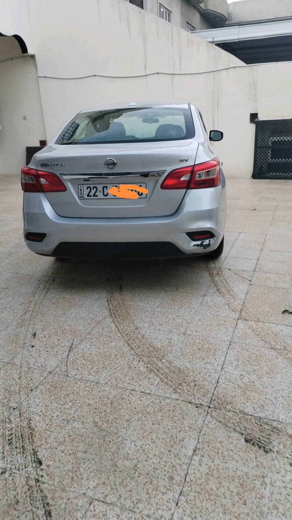 للبيع نيسان سنترا موديل ٢٠١٧ فول فول بصمه تشغيل بصمه ابواب وصندوق فتحه سقف تحكمات السياره فول رقمها اربيل جديد بسمي هزه جديد شرط المحرك والكير سعرها ١٢٠ ورقه وبيها مجال
شنو موقعك بالضبط 
موصل شرط التحويل
مكائنها وإلكترونياتها شنو وضعها غير اللي ذكرتَه؟ مثل المكيف، الشاشه/الكامرة، البصمة، السنتر لوك، وأي لمبة عطل طالعة؟: لا يوجد
كير ومحرك شرط 