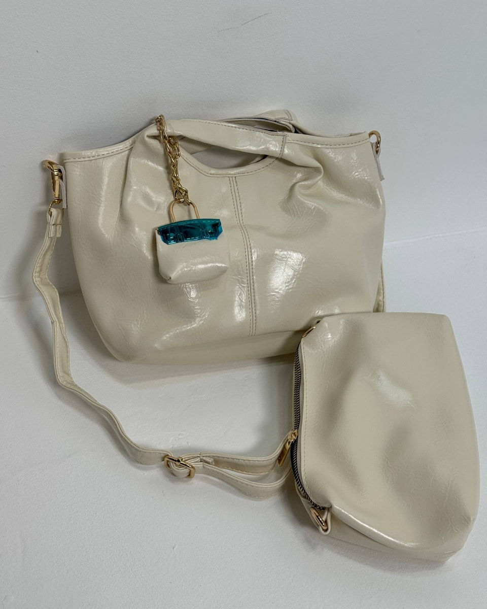 جنط نسائي
سعر المفرد 15 آلاف دينار
سعر الدرزن 120 ألف دينار
قياس 18 × 30 سم 
واتس اب :***********
واتس اب :***********
