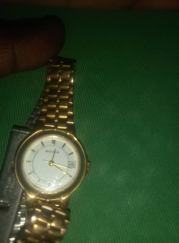 للبيع وحدة البوكس ووحدة ميشيل ووحدة الماكس ووحدة اورينت


**إذا كنت صاحب هذا الإعلان وتريد حذفه لأي سبب، رجاءا أرسل رسالة إلى الدعم الفني**