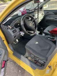 لانسر ٢٠١٠ • باب مبدل • رقم ديالى