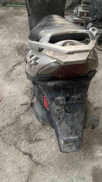 السلام عليكم دراجه ماكس 140 كوري دراجه شغاله مكينه بيها صوت كهربائيات شغاله عدا اللايت سعرها 200 وبيها مجال للأستفسار  متواجد فقط واتساب . ***********.
