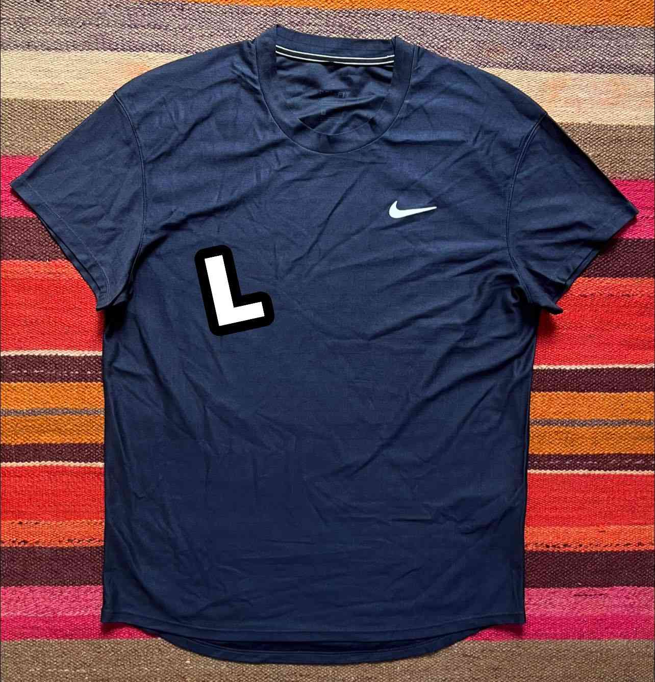 عيديه 💝💝💝
تشيرت رياضي اي قطعه ١٠ 
توصيل فقط


**إذا كنت صاحب هذا الإعلان وتريد حذفه لأي سبب، رجاءا أرسل رسالة إلى الدعم الفني**