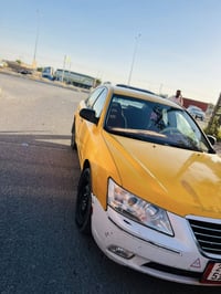 سوناتا للبيع بدون ضرر  وارد خليجي كير محرك شرط تخم تاير جديد موديل 200...