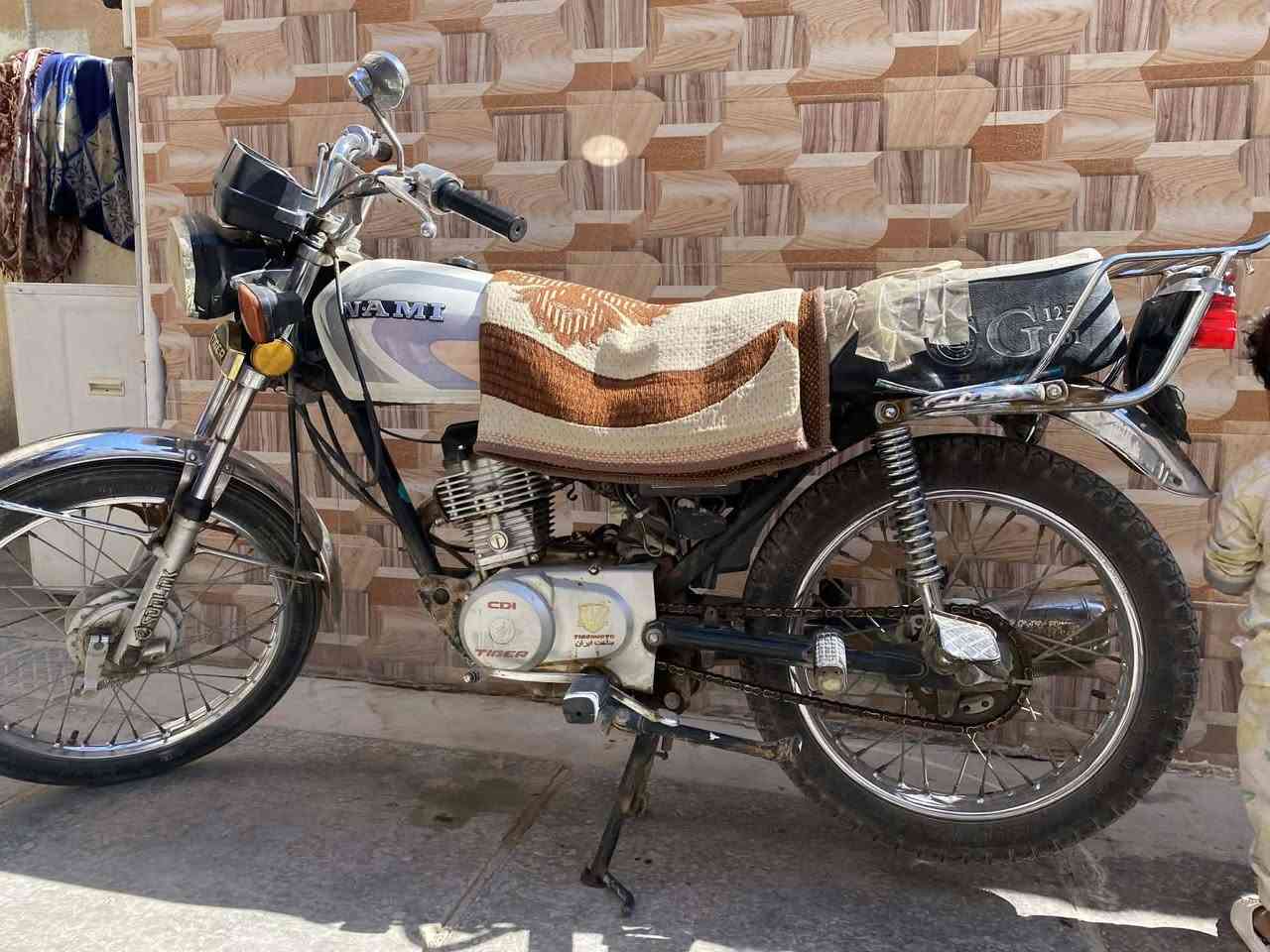 دراجه تايكر اصولي ونضيفه السعر 450 بيه مجال لخاطر لجيه ***********
