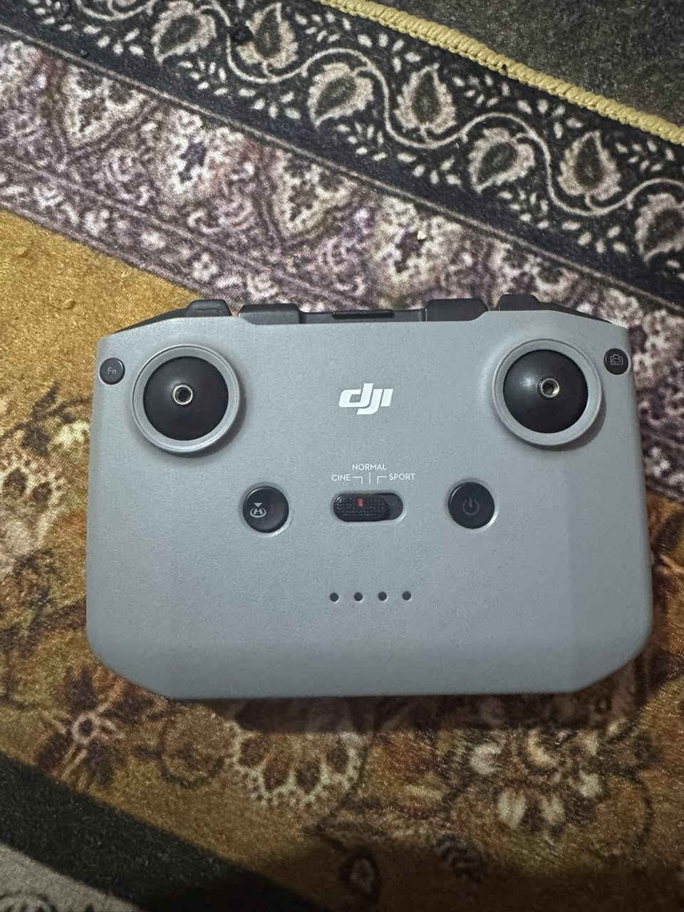 ريموند مني 2 للبيع نضيف كلش


**إذا كنت صاحب هذا الإعلان وتريد حذفه لأي سبب، رجاءا أرسل رسالة إلى الدعم الفني**