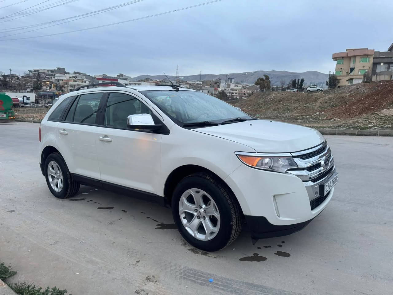 فورت ايدج موديل  ٢٠١٣ خليجي سفر شريكه نيڤا
رقم سليمانيه 
محريك ٣٦٠٠ حجم. ٦سلندر 
گير محريك مابي ايي خلل مامفتوح 
صدر حداديه ميه بل ميه 
تايرات 10/100
بس جملغ أمامي صبغ بدون دواخل بدون ايرباك 
كوشن كهرباك تحديد سورعه  شاشه 
تبريد شغال 
كهربائي. كله شغال 
سياره ماشيه  ٩٥.      ألف km ماشيه 
حتي حجر صالونسا بي 
سنويه جديد بئسمي نفس يوم احول بسمك
سعر 125وبيه مجال حك الجيه 
رقم الهاتف ***********
مكاني بغداد الشعب
