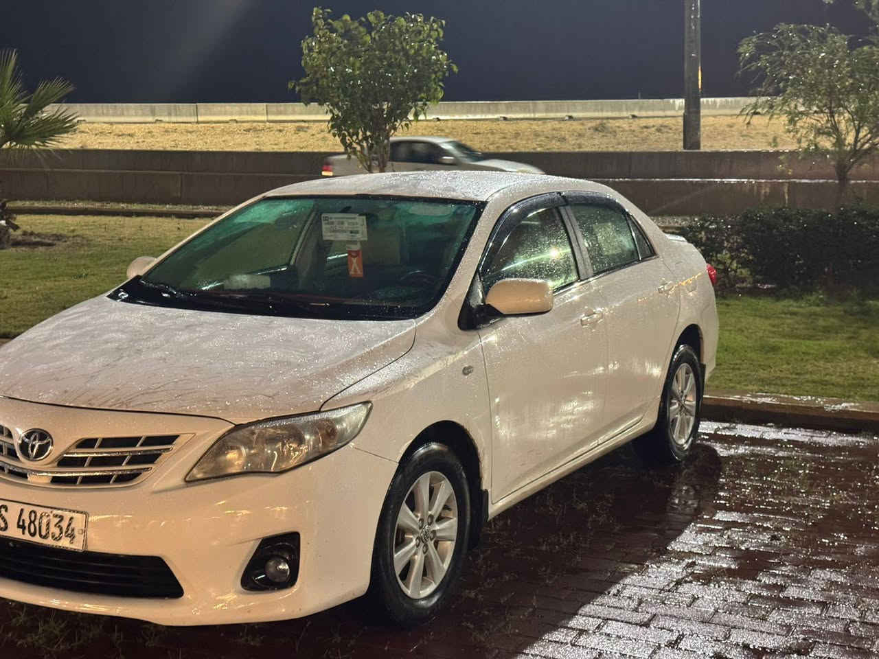 سلامه عليكم تيوتا  كورله خليجي موديل ١٢  سعودي باب ول ول  سياره جديده مال جناي فول مواصفات عده لفتحه  سياره جديده  شركه العامه لكاصد عله وضع شركه كير محرك صبانه مامدوده عليهن دوشمه شومان جديده شاده تخم تاير هزه سنويه ارقام كله جديد وبسمي ثاني يوم تحويل ماشيه ١٠٠  كفاله عامه شويه بارد بل باب سع ١٢٥ بي مجال.   عنواني رمادي ***********
