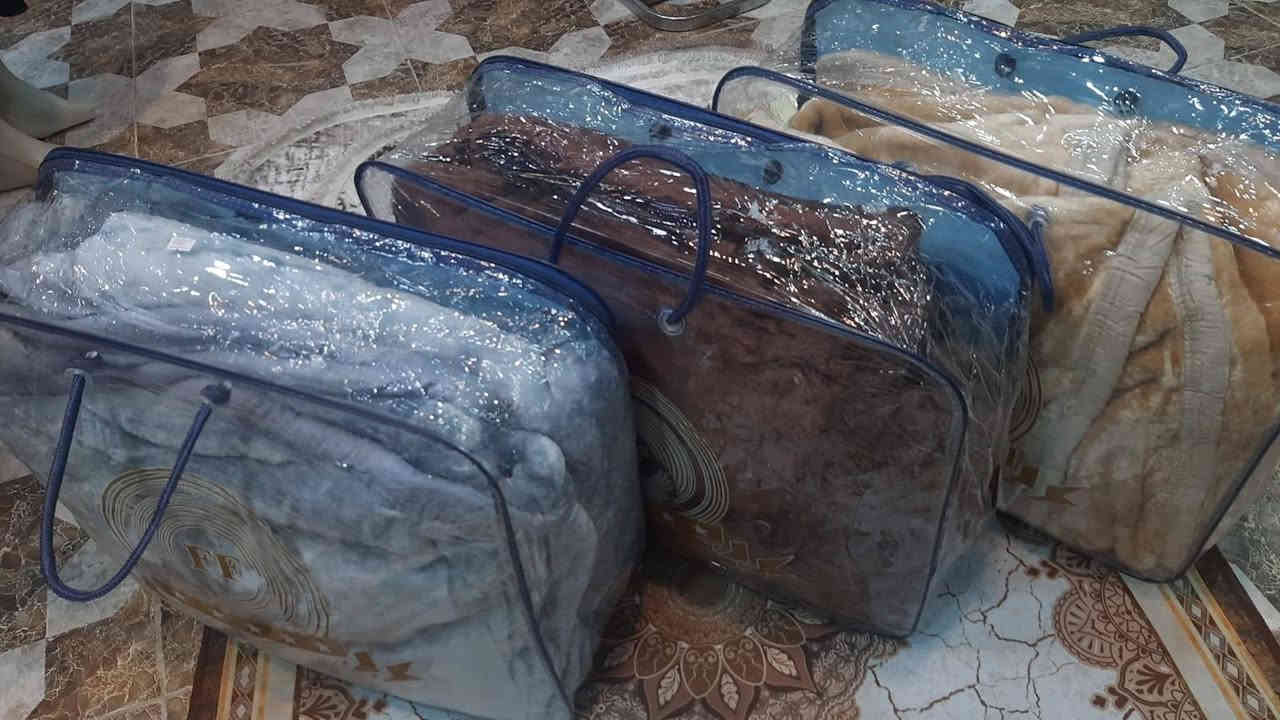 🔥 وصلت وجبة جديدة من أفخم المفروشات 🔥

دلّع بيتك بأجمل وأدفى المفروشات 👌
جودة ممتازة وأسعار تناسب الجميع 💯

🛏 المتوفر لدينا:
دوشك نفرين
بطانيات مبطنة بفرو (ثقيل وخفيف)
ومدّات ودوسات بأشكال عصرية
ومساعد فرشة (١ ونص مربع وثري دي)
مخاد ناعمة ومريحة  وزن ١كيلو 

 العنوان: مدخل ناحية الزاب – السايدين
(بالقرب من سيطرة الحشد سابقًا)

📞 للاستفسار: ***********

💸 أسعارنا مناسبة جدًا جدًا
📝 ملاحظة: البيع نقدًا فقط

⏰ الكمية محدودة… سارع بالحجز قبل النفاد!
