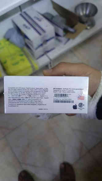 سلام عليكم اخوان متوفر 8 قطع ايربود جيل الخامس كوبي ماستر الامريكي شرط فول مواصفات
⚡ شحن سريع 20 واط
تشحن بالكامل خلال دقايق!
🔋 بطارية تدوم 3 – 4 أيام
🔊 صوت قوي + مايك نقي
🎧 شكل عصري وجودة ممتازة
سعر القطعه 8 الف تصفيه
***********
