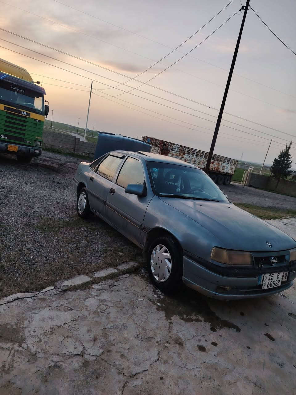 *********** للبيع اوبل فكتره  السعر ٣٥ وبيها مجال رقم انبار جديد
