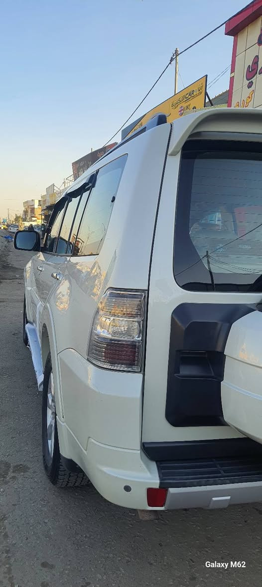 باجيرو 2010 للبيع
حبتور فول مواصفات 
محرك 3500c ما مفتوح 
ماشيه 150.km
جاهزة بدون اي نقص 
كفالة عدا كارت بسيط خشم الجاملغ الامامي  مقدار شبر 
السعر 152$ 
العنوان بابل حي الجزائر 
***********
