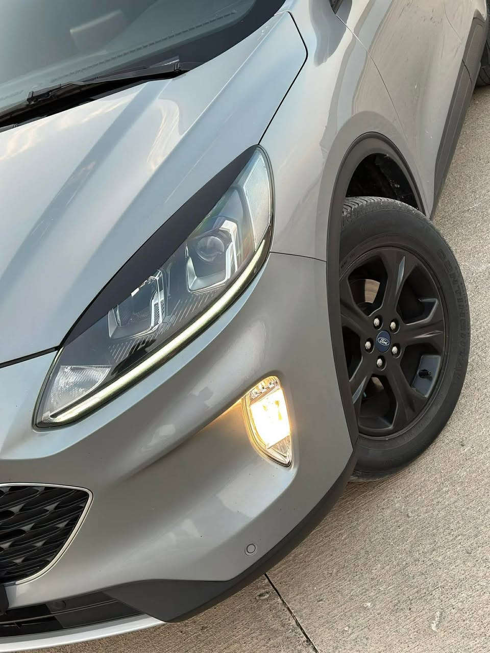 اذا لكيت بالسوك بهيج سعر كلي انت منافق🔥🔥
للبيع فورد اسكيب 🚘🚘
موديل 2023 
خليجية صفر شركة القاصد 
رقم اربيل و مكانها اربيل
هزه و سنويه جديده تحويل ثاني يوم 

السعر علق بكلمة تم ويوصلك السعر بثواني🤖🤖

مواصفاتها
 ترند اسمها بالخليجي
شاشة كبيره بالموديل مالتها 
و شاشه ديجيتال بيها 
مودات قياده 
اشاير بالمري 
Apple car play
Android auto
بلاجكتورات امامي خلفي
لايتات Led زينون
مكفوله كفاله عامه كلين تايتل 
حساسات 360 درجه 
كاميرا خلفيه 
فتح و غلق جام عن بعد 
و بيها بصمتين 
محرك 3 سلندر 1.5 توربو

للاتصال والاستفسار
***********
***********

لعرض سيارتك راسلنا خاص✅
