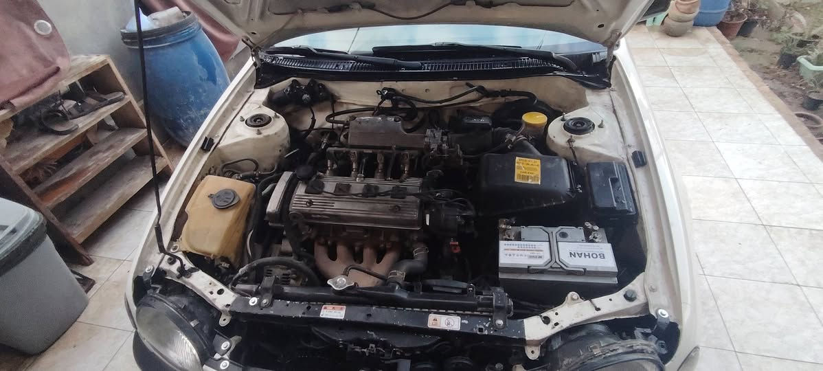 كورلا يسرى بلاد ١٩٩٩
سيا رة كير ومكينه وتبريد مكفوله
حجم المحرك ١٨٠٠
 اوتو
 سيارة مصبوغه عام

اتصال***********

حله حي الجزائر
