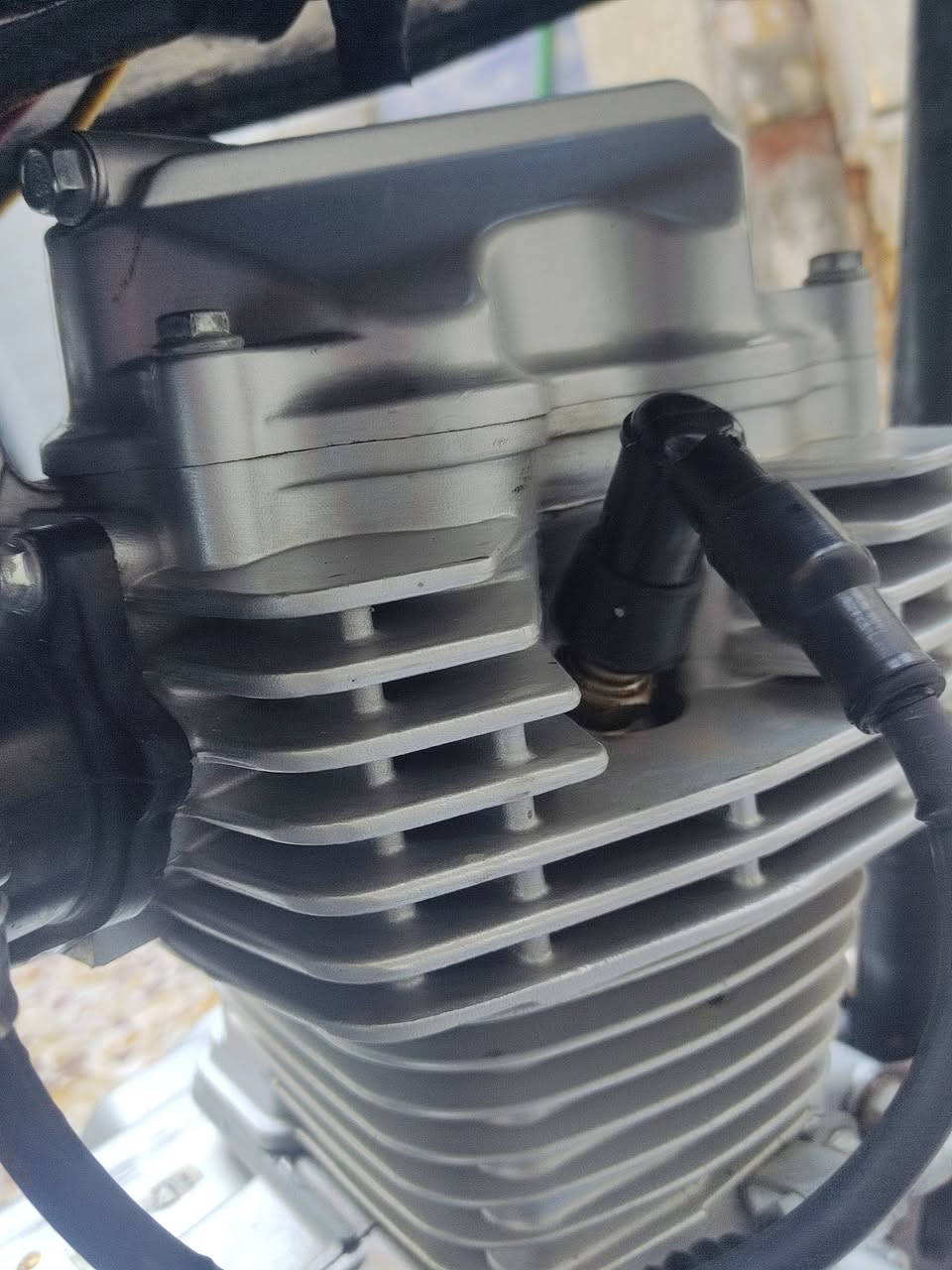 سلام عليكم لحلال للبيع سعر خاص بدون دراجه انضف منصوره وعلي.... 
المكان حي الحسين  مكينه بجيس الموشراي لا يتعبنه رقمي *********** ومتواجد خاص
